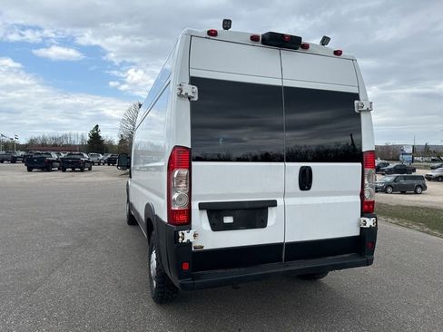 Used 2019 RAM ProMaster 2500 FWD image 12