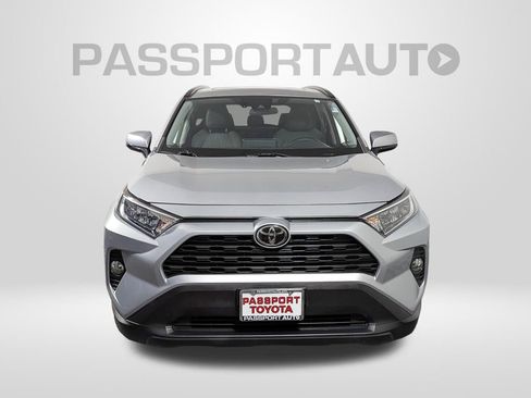Used 2020 Toyota RAV4 XLE w/ Convenience Package AWD/4WD image 13