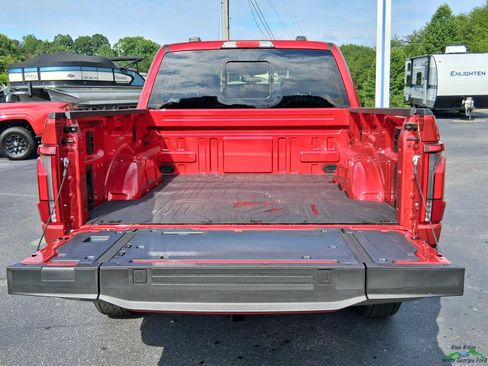 Used 2025 Ford F150 King Ranch w/ FX4 Off-Road Package AWD/4WD image 14
