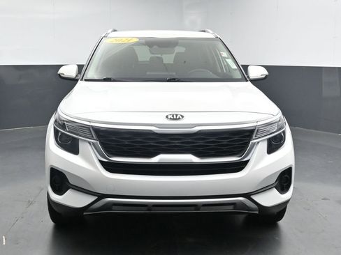 Used 2021 Kia Seltos S FWD image 3