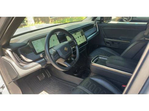 Used 2024 Rivian R1T Adventure AWD/4WD image 5