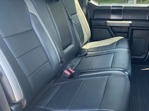Used 2018 Ford F150 Raptor w/ Equipment Group 801A Mid AWD/4WD image 46