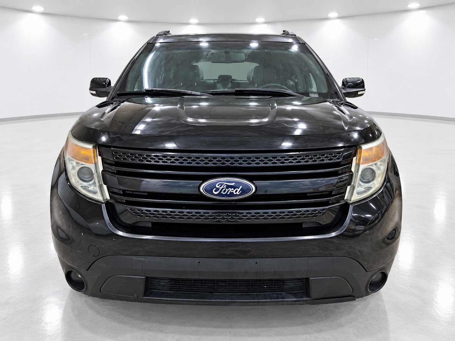 Used 2015 Ford Explorer XLT w/ Equipment Group 201A AWD/4WD image 7
