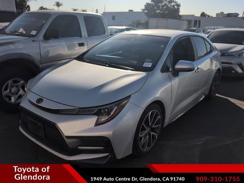 Certified 2020 Toyota Corolla SE image 1