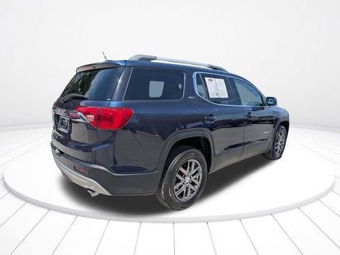 Used 2017 GMC Acadia SLT FWD image 4