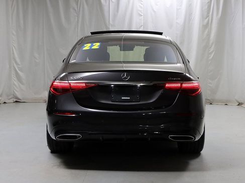 Certified 2022 Mercedes-Benz S 500 4MATIC w/ AMG Line Package image 7