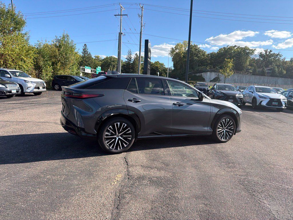 Used 2026 Lexus RZ 350e 2WD w/ Technology Package image 26