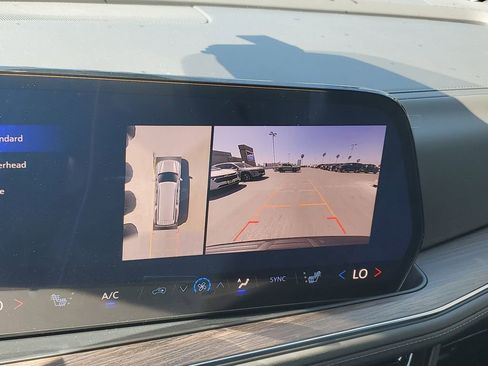 New 2026 Chevrolet Suburban LT w/ Comfort Package RWD image 26