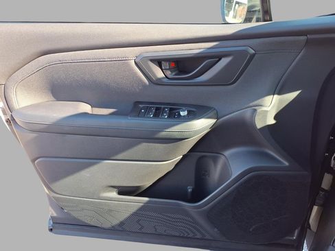 Certified 2026 Subaru Forester Premium image 16