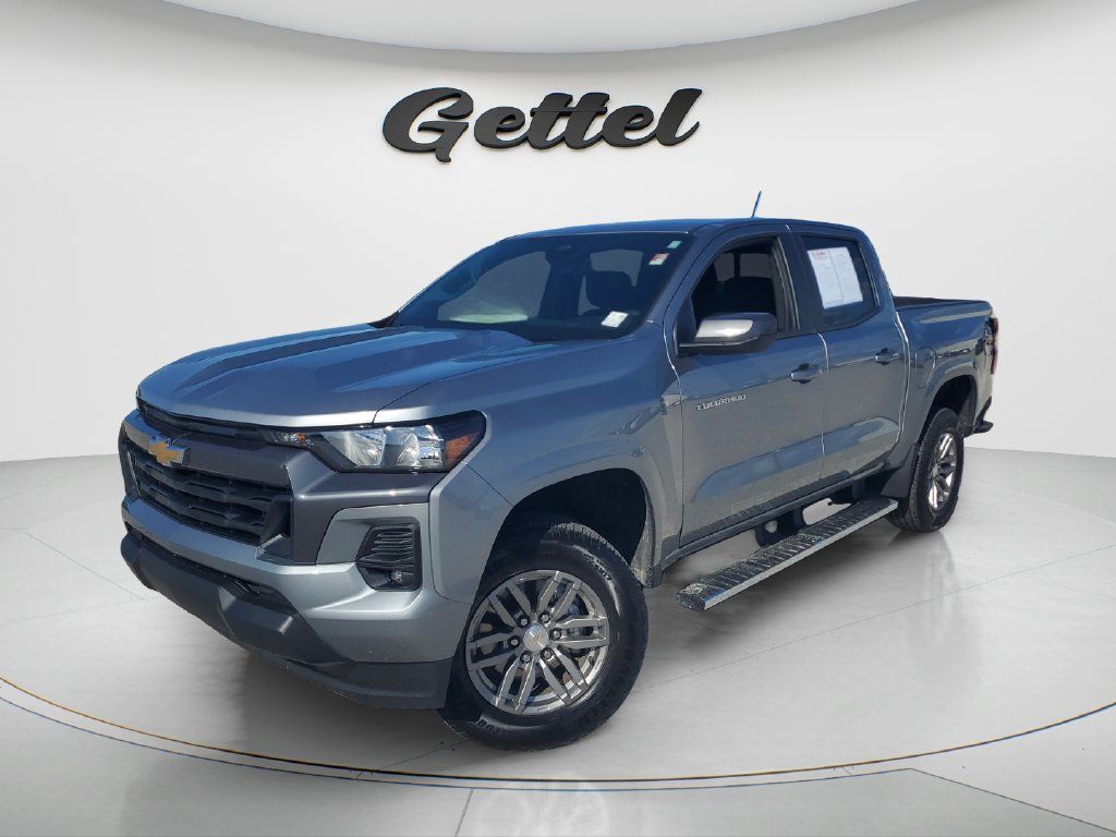 Used 2023 Chevrolet Colorado LT w/ LT Convenience Package RWD image 9