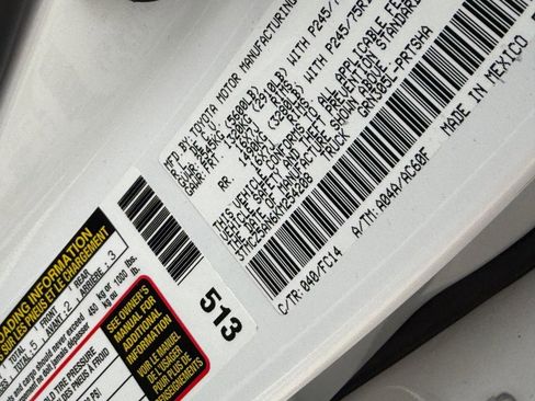 Certified 2019 Toyota Tacoma SR5 image 25