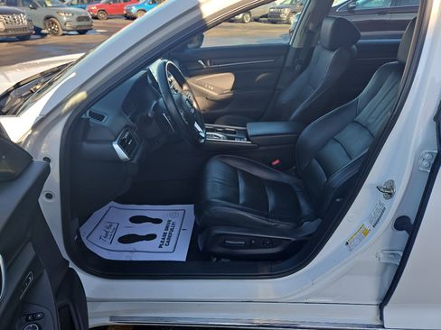 Used 2018 Honda Accord EX-L image 15