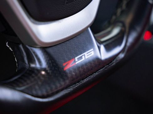 Used 2017 Chevrolet Corvette Z06 image 28