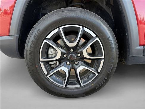 Used 2025 Jeep Compass Trailhawk AWD/4WD image 27