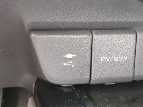 Certified 2018 Toyota Camry SE FWD image 20