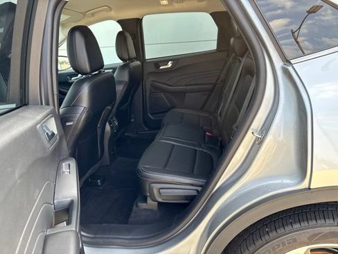 Certified 2023 Ford Escape Platinum AWD/4WD image 10