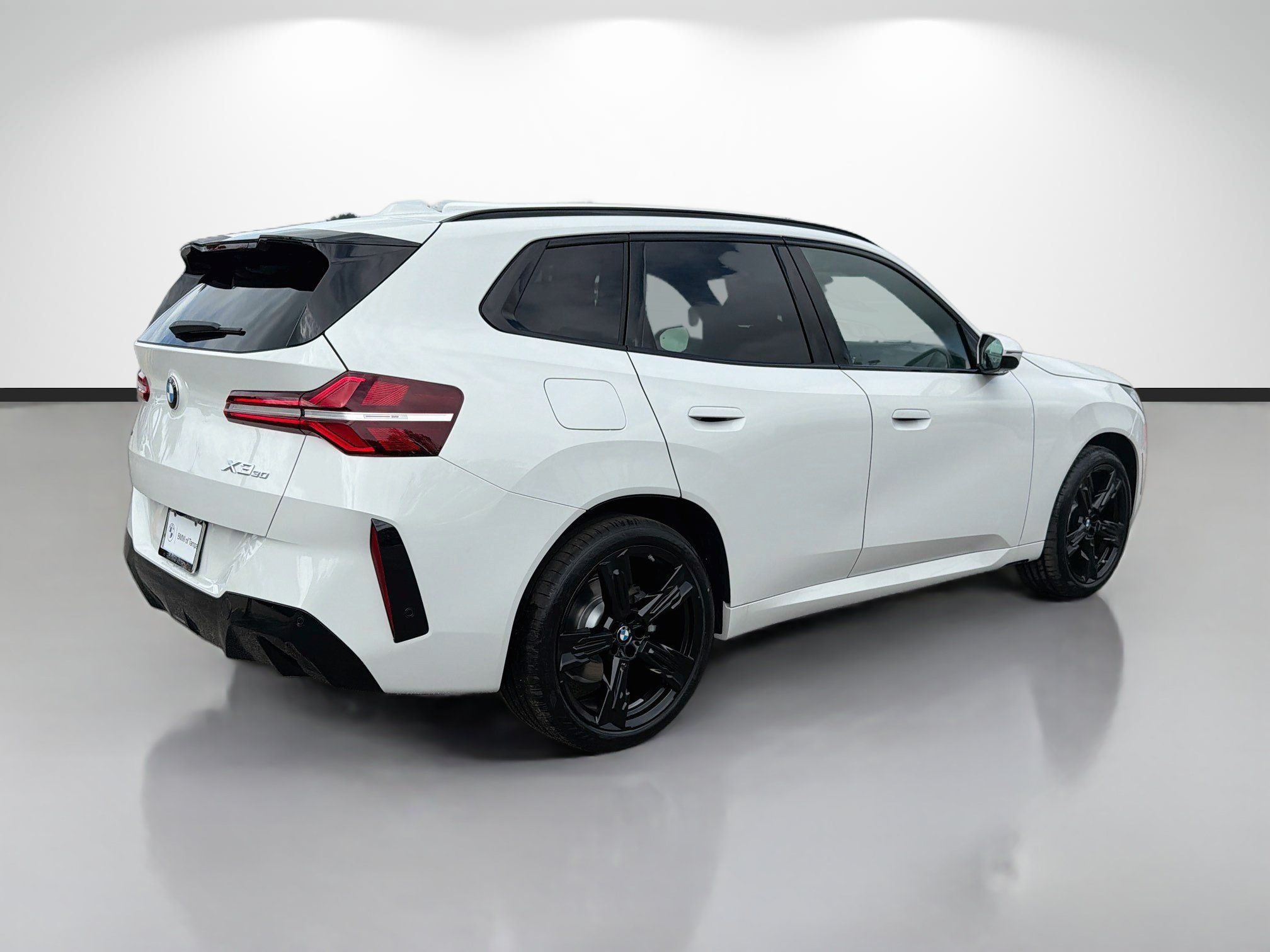 New 2026 BMW X3 xDrive30i w/ M Sport Package AWD/4WD image 3