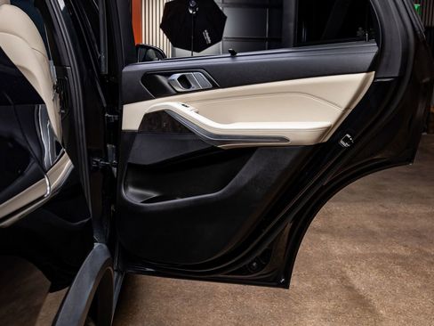 Used 2022 BMW X5 xDrive40i w/ Executive Package image 33