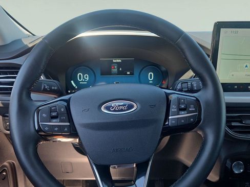 Used 2024 Ford Escape Platinum AWD/4WD image 12