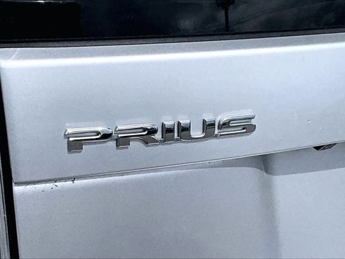 Used 2010 Toyota Prius Five image 30