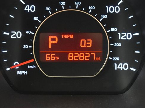 Used 2018 Kia Soul FWD image 6
