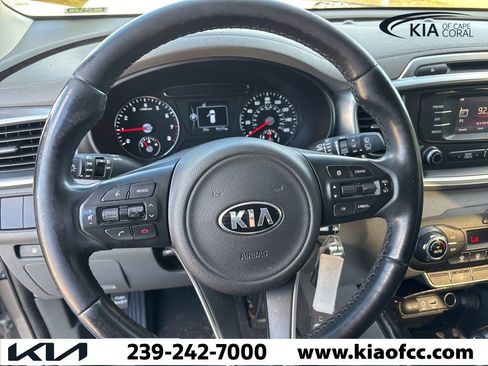 Used 2016 Kia Sorento EX image 13