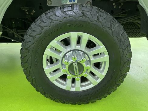 Used 2019 Ford F350 XL w/ Power Equipment Group image 16