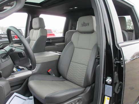 Certified 2025 Chevrolet Silverado 2500 ZR2 w/ ZR2 Bison Edition image 20