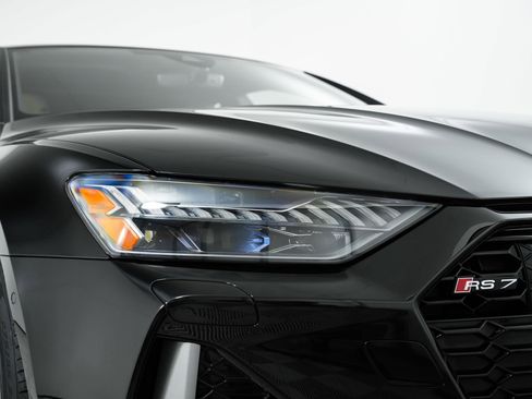 Certified 2025 Audi RS 7 performance Sportback AWD/4WD image 39