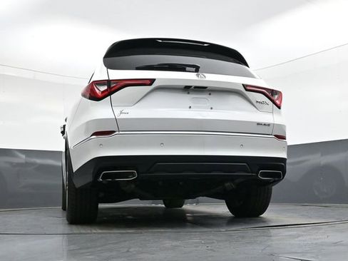 Used 2023 Acura MDX SH-AWD w/ Advance Package image 33