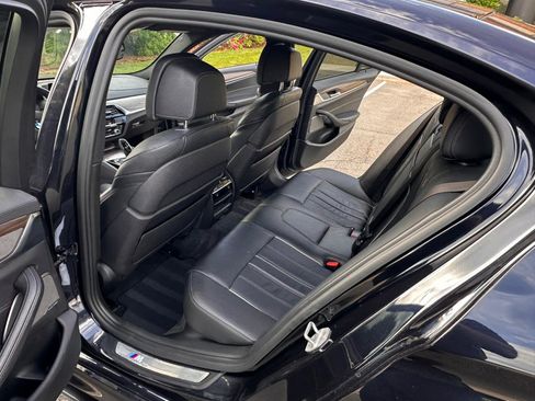 Used 2018 BMW 540i xDrive AWD/4WD image 17