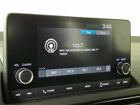 Used 2023 Honda Civic Sport image 3