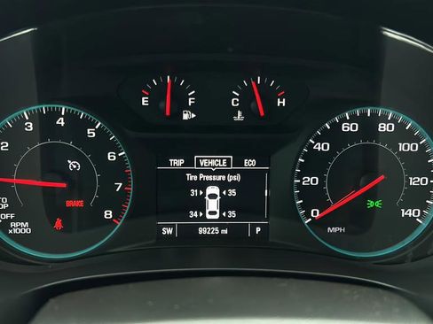 Used 2021 Chevrolet Malibu LT FWD image 26
