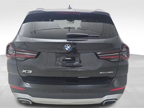 Used 2022 BMW X3 xDrive30i w/ Premium Package AWD/4WD image 9