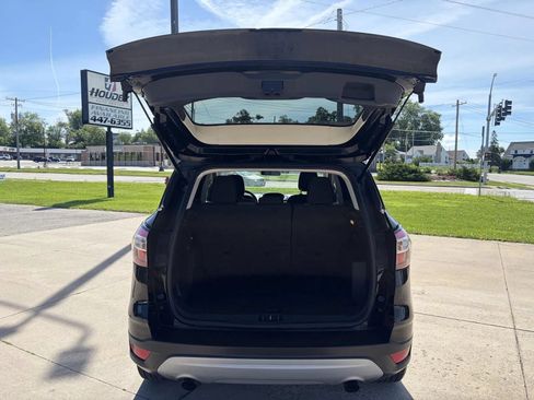Used 2018 Ford Escape SE AWD/4WD image 22