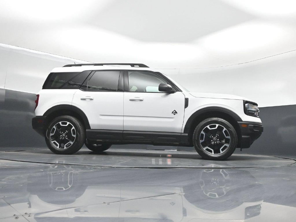 Certified 2023 Ford Bronco Sport Outer Banks w/ Tech Package AWD/4WD image 46