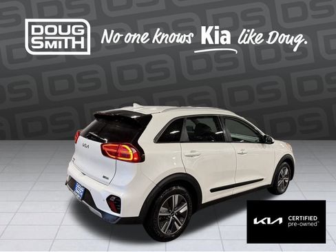 Certified 2022 Kia Niro EX Premium image 6
