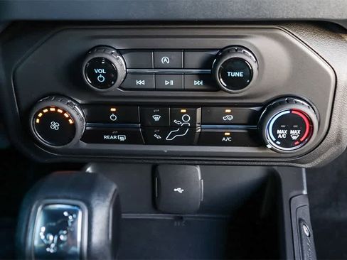 New 2025 Ford Bronco 2-Door w/ Sasquatch Package image 14