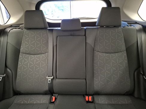 Certified 2024 Toyota RAV4 XLE AWD/4WD image 19