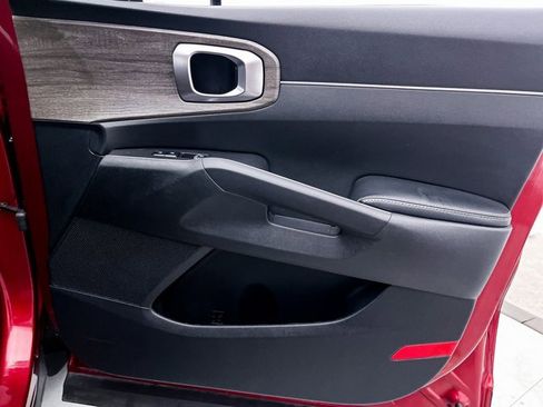 Used 2021 Kia Sorento EX w/ Panoramic Sunroof Package image 35