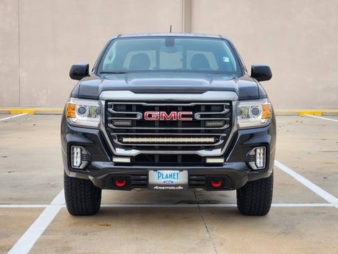 Used 2022 GMC Canyon AT4 image 2