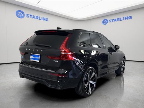 Used 2025 Volvo XC60 T8 Ultra w/ Protection Package Premier image 8