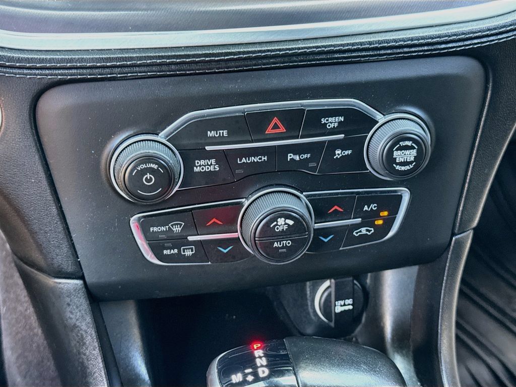 Used 2019 Dodge Charger Scat Pack w/ Dynamics Package RWD image 16
