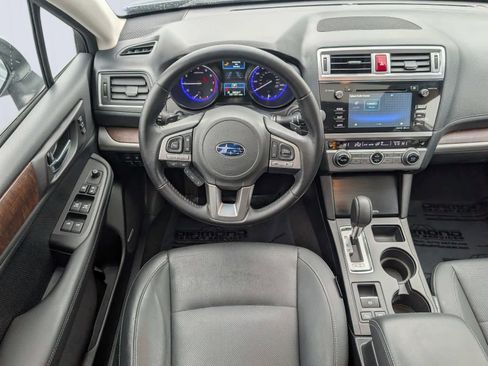 Used 2016 Subaru Outback 2.5i Limited image 16