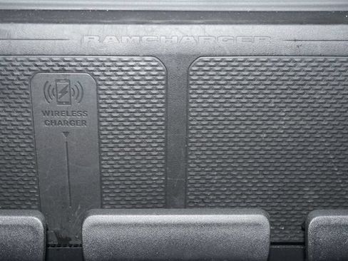 Used 2025 RAM 1500 Laramie w/ Bed Utility Group AWD/4WD image 3