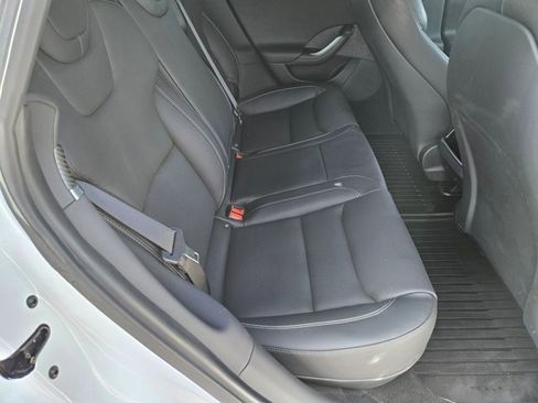 Used 2022 Tesla Model S Plaid image 17
