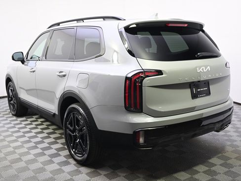 Used 2024 Kia Telluride SX X-Line image 3