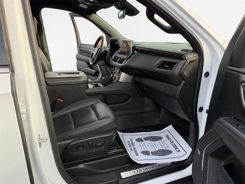 Certified 2024 Chevrolet Suburban LT image 26