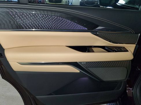 New 2026 Cadillac Escalade IQ Luxury 2 AWD/4WD image 9