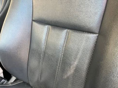 Used 2013 Chrysler Town & Country Touring-L w/ Entertainment Group #2 image 7